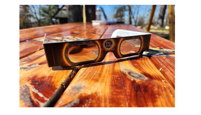 free solar glasses